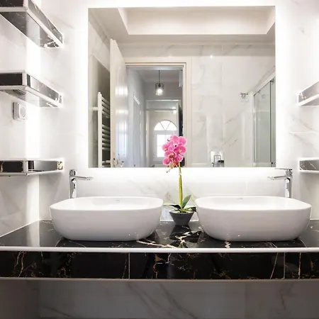 La Catalina - Heated Pool Villa *