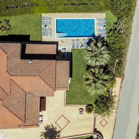 La Catalina - Heated Pool Villa *